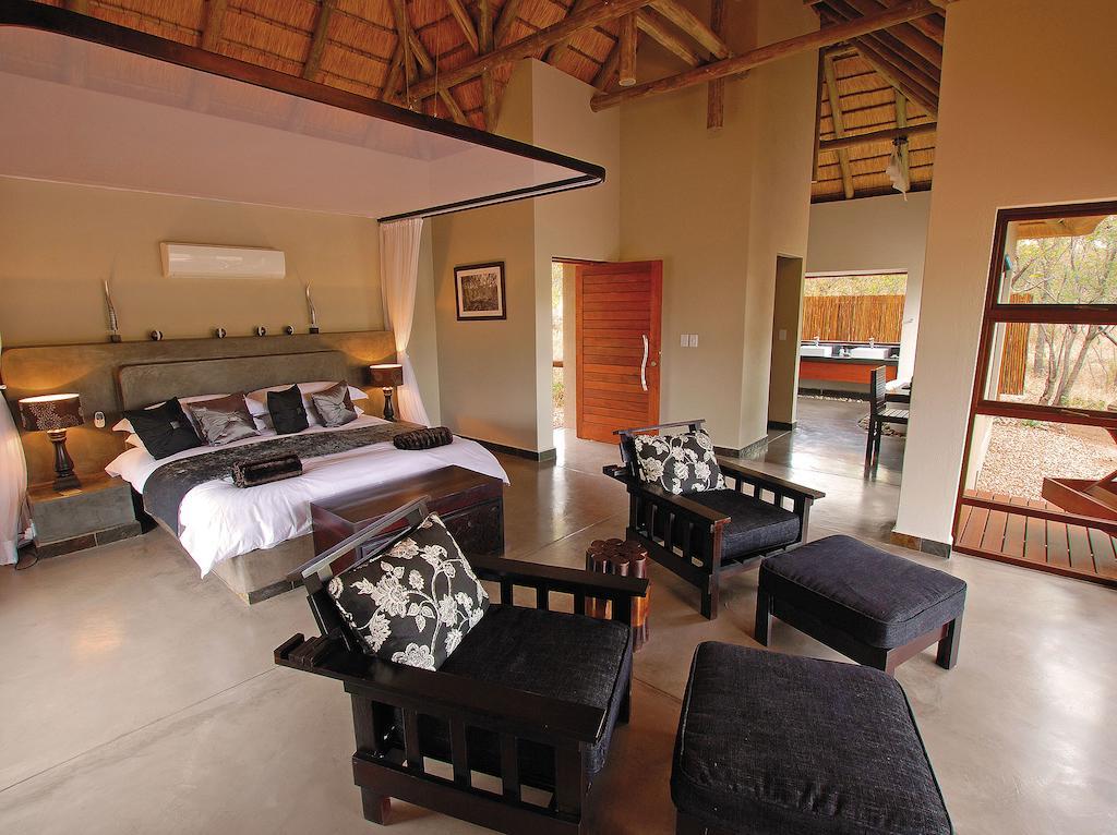Raptor Retreat Game Lodge Hoedspruit Oda fotoğraf